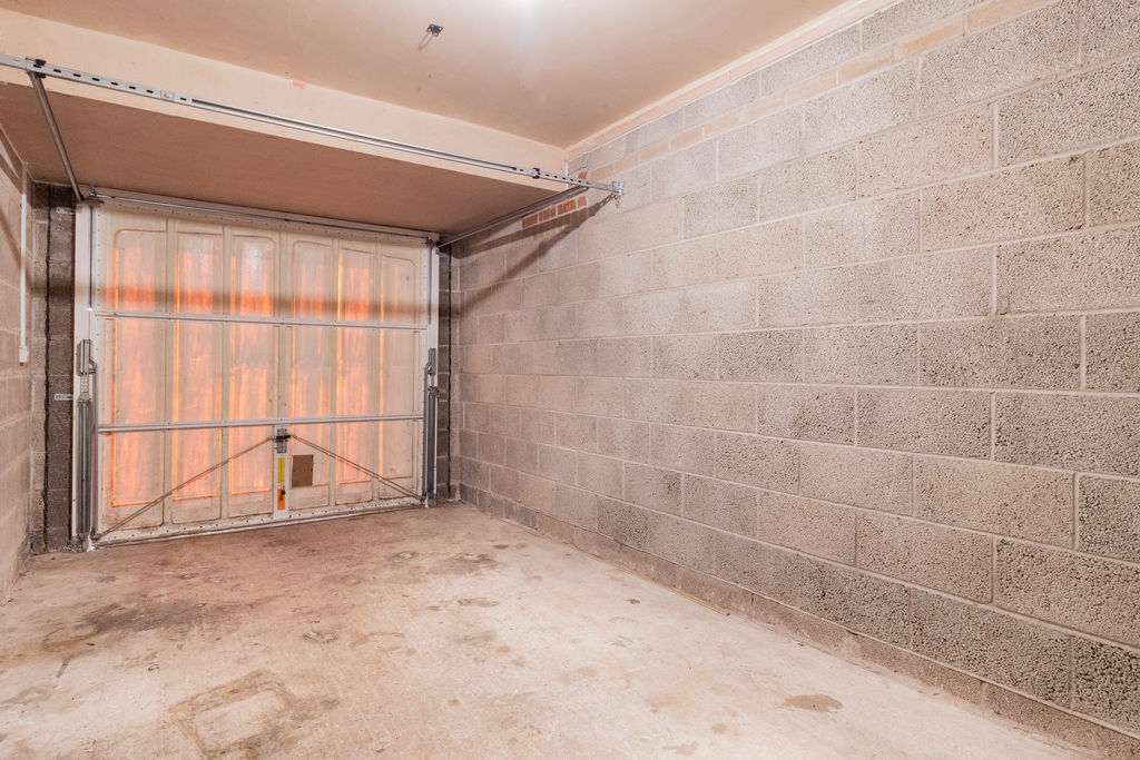 Garage- click for photo gallery